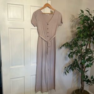 Lightweight neutral jumpsuit